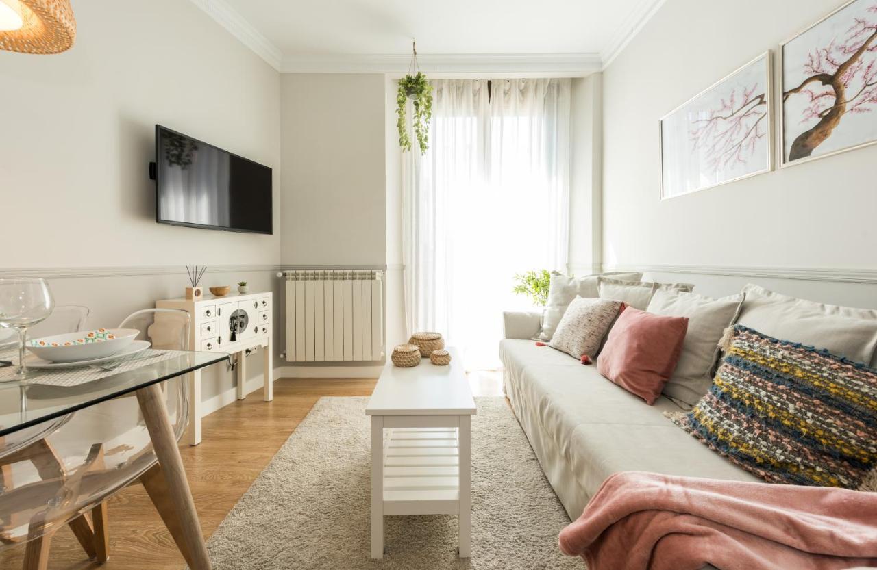 Cozy Apartment La Latina/Plaza Mayor Madrid Bagian luar foto